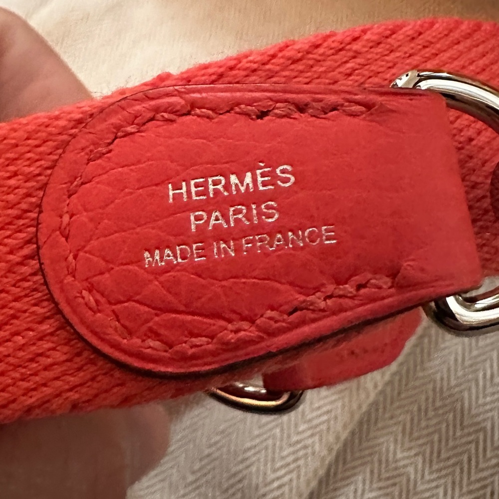 Authentic HERMES Rose Jaipur Clemence Leather Evelyne TPM Bag - Picture 5 of 14